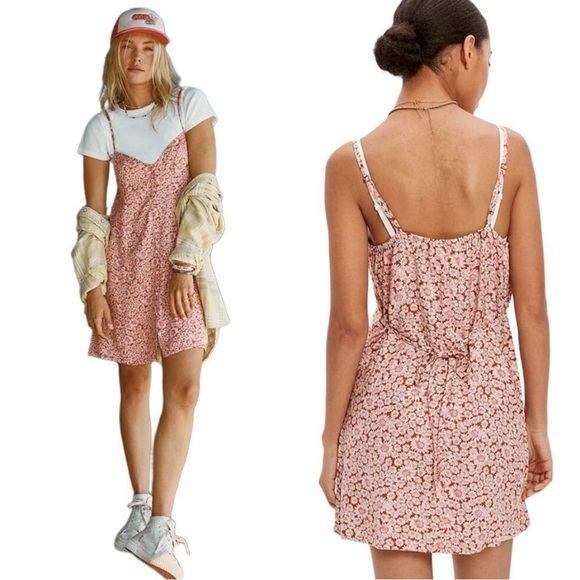 American Eagle Outfitters Dresses & Skirts - American Eagle Floral Spaghetti Strap Button-Front Mini Dress Pink – Size Medium